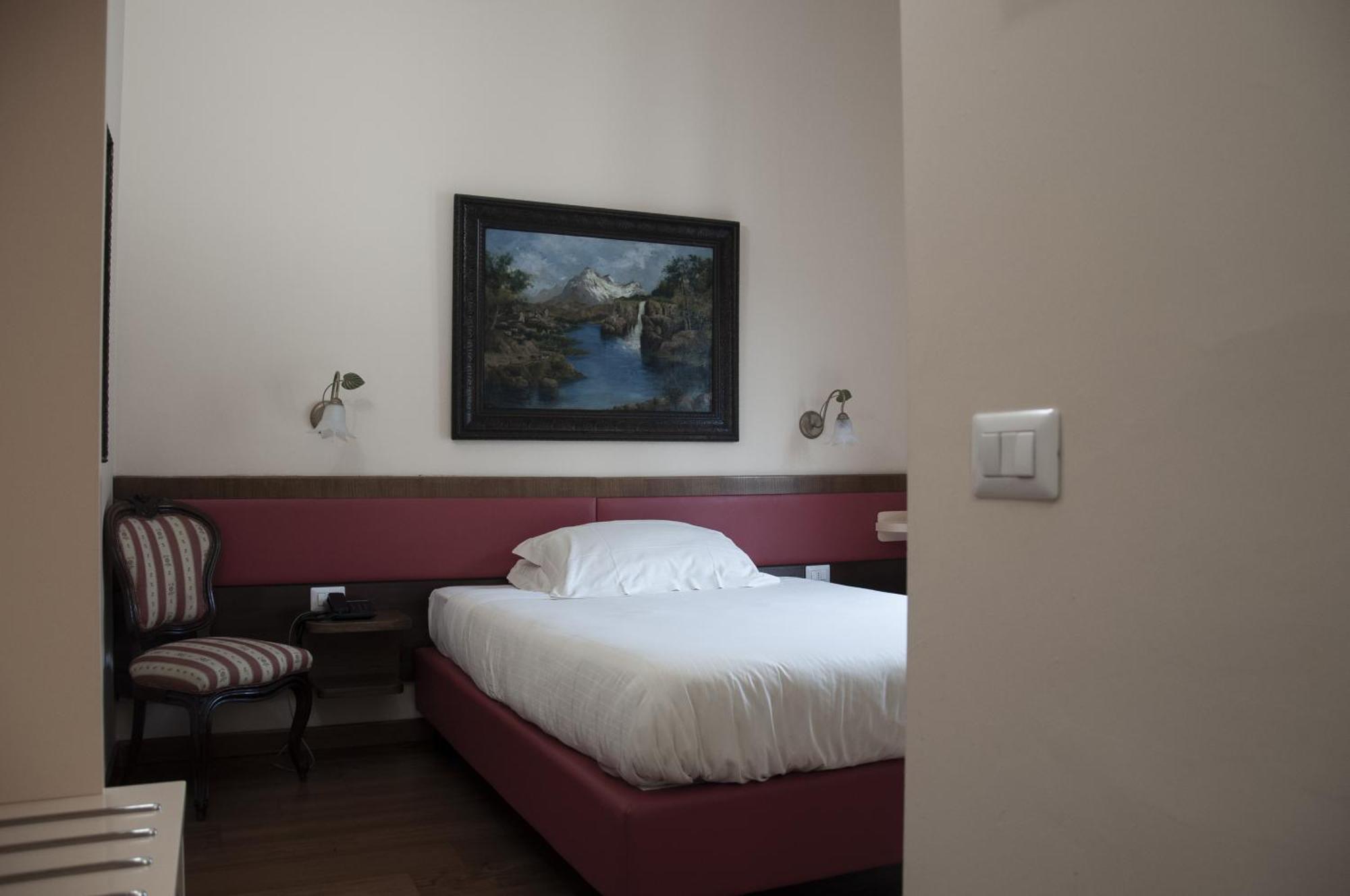 Hotel San Guido Milán Habitación foto